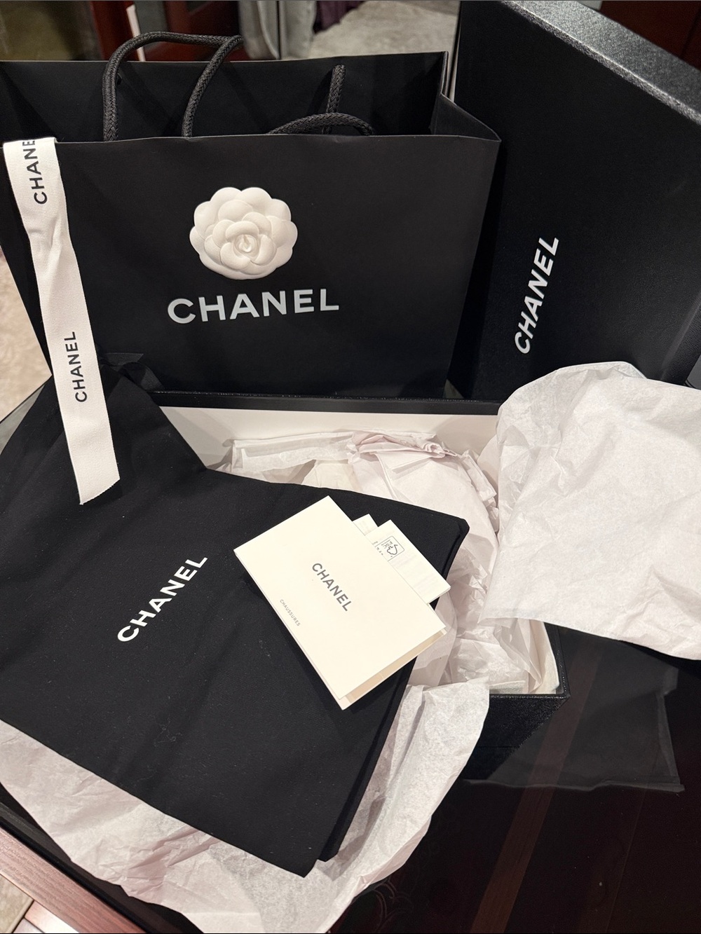 CHANEL Black & White Branded show Packaging Set